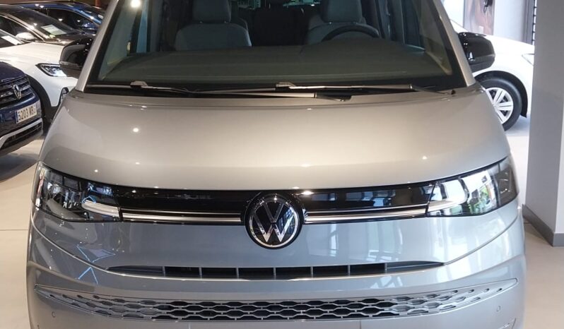 VW MULTIVAN LIFE HIBRIDA lleno