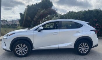 LEXUS NX 300H 198CV lleno