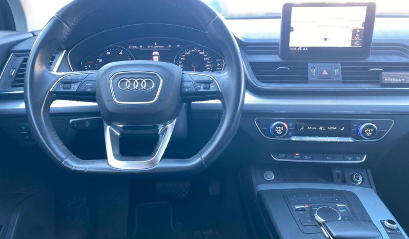 AUDI Q5 TDI 190CV BLACK EDITION lleno