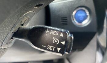 TOYOTA AURIS FEEL HIBRIDO lleno