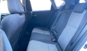 TOYOTA AURIS FEEL HIBRIDO lleno