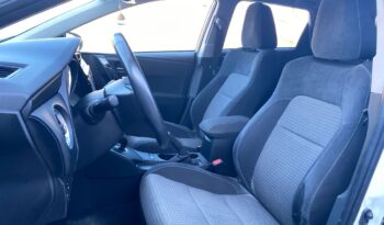 TOYOTA AURIS FEEL HIBRIDO lleno