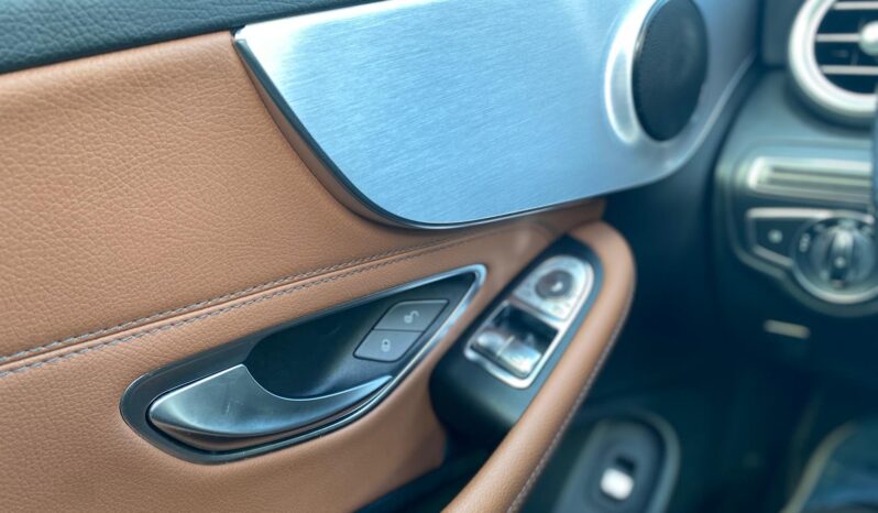 MERCEDES C-220D COUPE AMG lleno