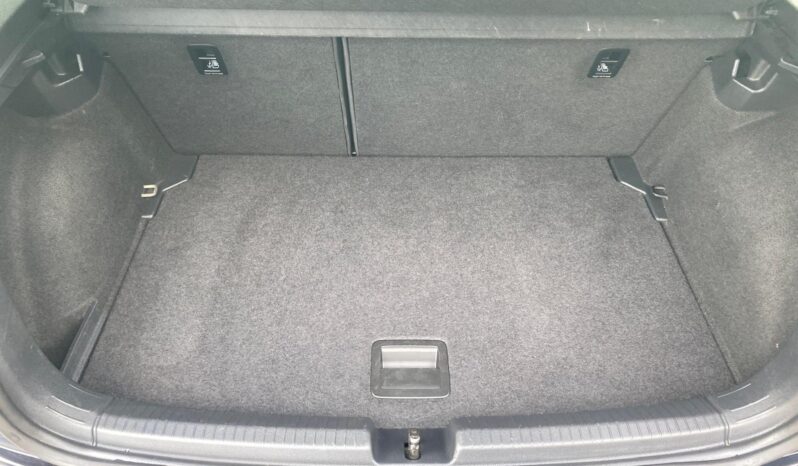 VW POLO LIFE TSI 95CV lleno