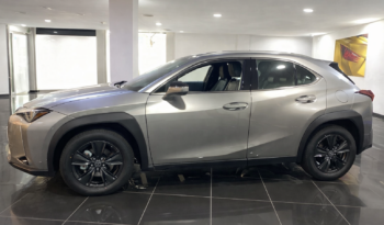 LEXUS UX 300H PLUS lleno