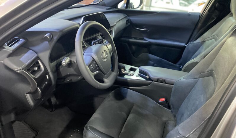 LEXUS UX 300H PLUS lleno