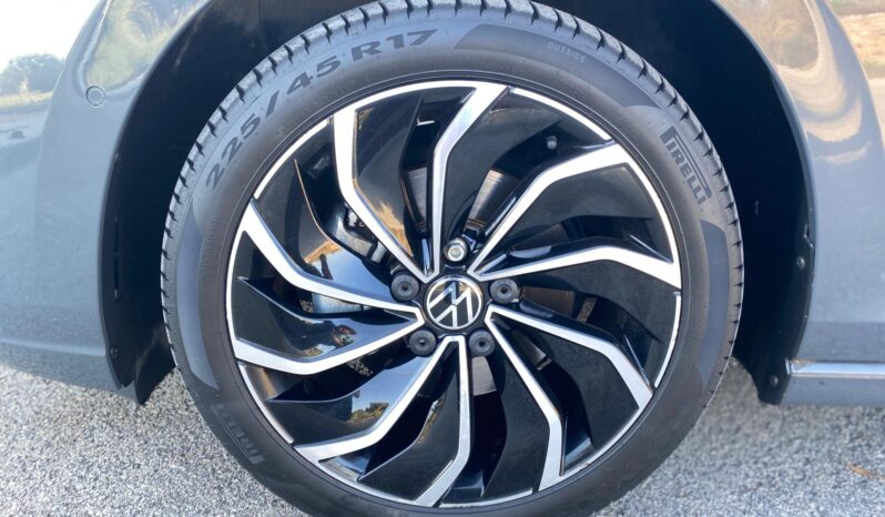 VW GOLF LIFE 1.5 TSI 150CV lleno