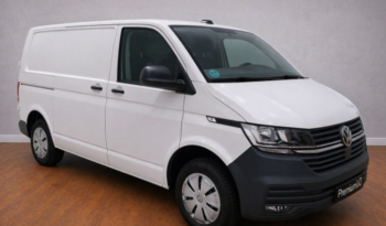 VW TRANSPORTER 6.1 110CV lleno