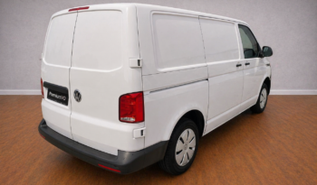 VW TRANSPORTER 6.1 110CV lleno