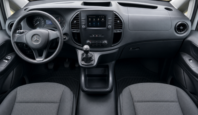 MERCEDES VITO MIXTA LARGA 136CV lleno