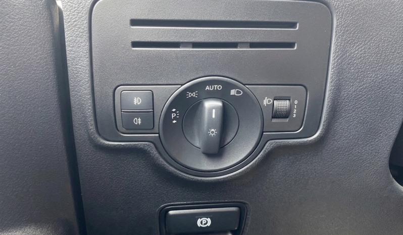 MERCEDES VITO MIXTA LARGA 136CV lleno