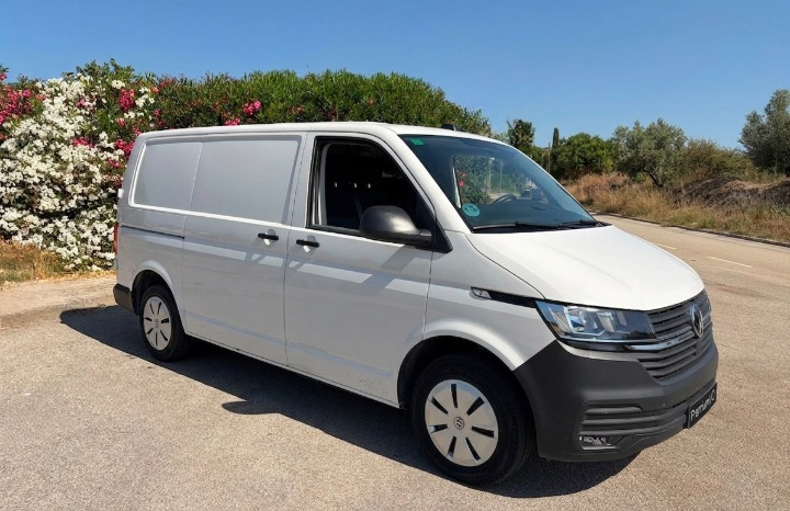 VW TRANSPORTER T6.1 110CV lleno