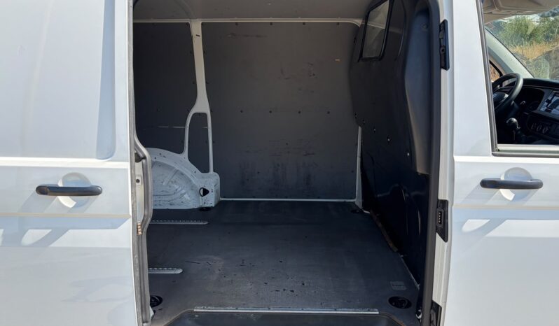 VW TRANSPORTER T6.1 110CV lleno