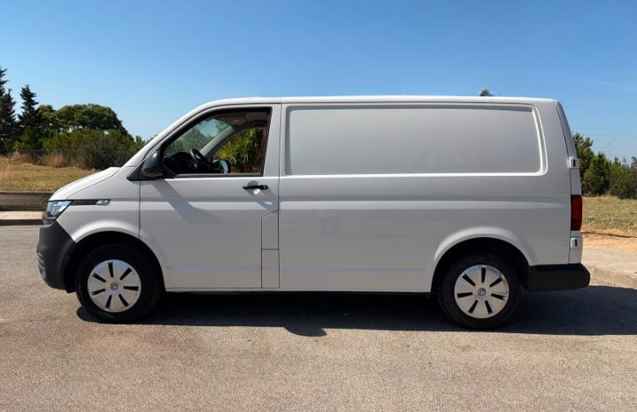 VW TRANSPORTER T6.1 110CV lleno