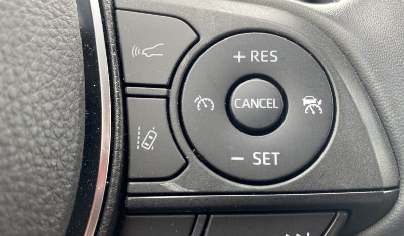 TOYOTA RAV4 ADVANCE 220H 4X4 lleno