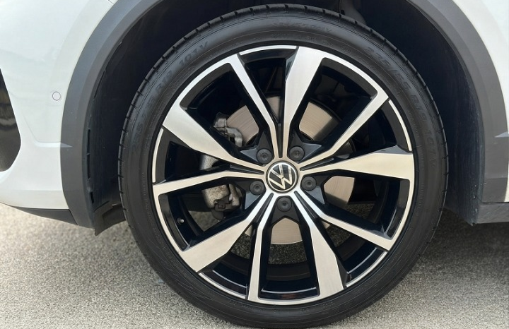VW T-ROC R-LINE 150CV DSG lleno