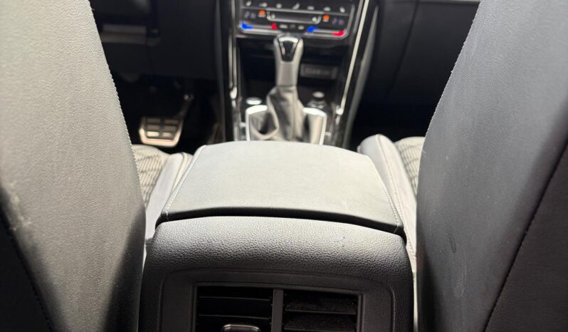 VW T-ROC R-LINE 150CV DSG lleno