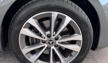 Mercedes V-220d Larga Avantgarde lleno
