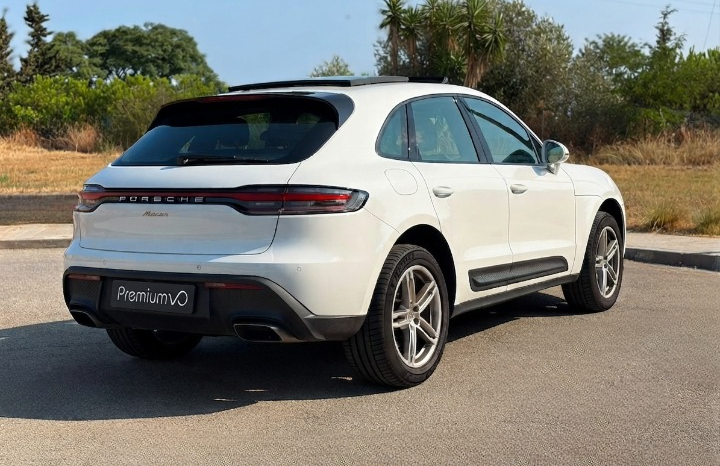 PORSCHE MACAN lleno