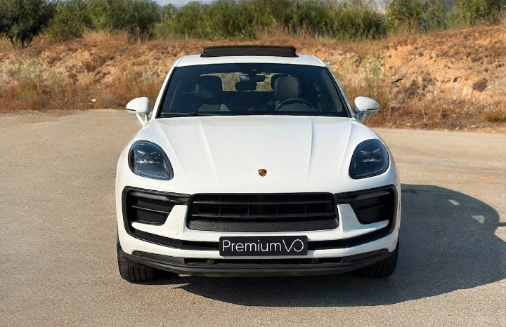 PORSCHE MACAN lleno