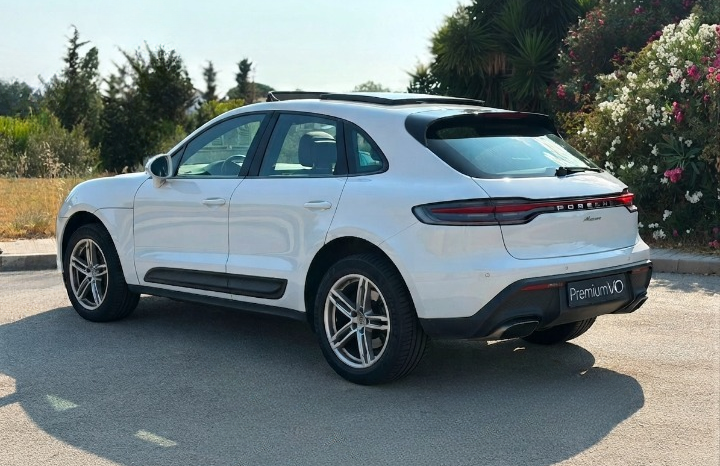 PORSCHE MACAN lleno