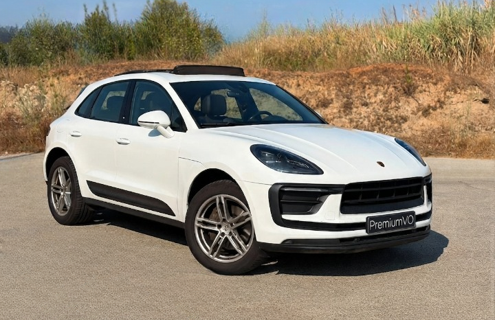 PORSCHE MACAN lleno