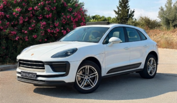 PORSCHE MACAN lleno