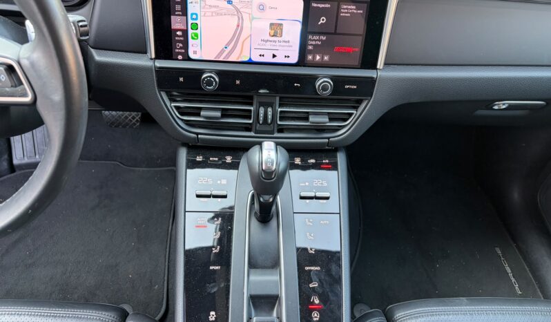 PORSCHE MACAN lleno