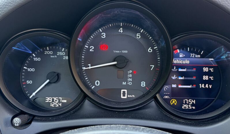 PORSCHE MACAN lleno