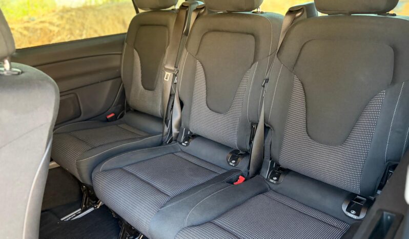 MERDEDES V220 CDI COMPACTA 8 PLAZAS lleno