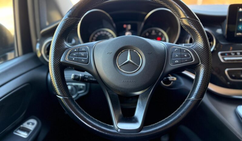 MERDEDES V220 CDI COMPACTA 8 PLAZAS lleno