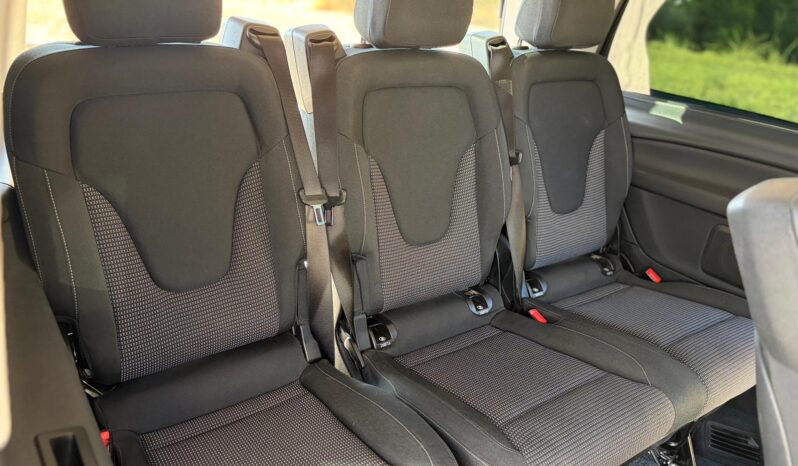 MERDEDES V220 CDI COMPACTA 8 PLAZAS lleno