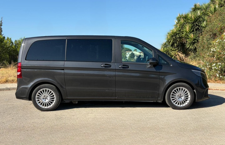MERDEDES V220 CDI COMPACTA 8 PLAZAS lleno