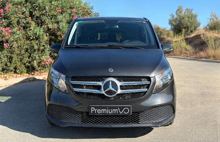 MERDEDES V220 CDI COMPACTA 8 PLAZAS lleno